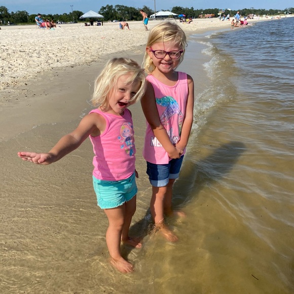 Meet your Posher, Emily - Picture 4 of 10